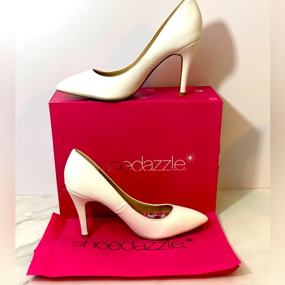 NWT Shoedazzle Women's Ynez White Pink Bottom Pump 3.75” Heel - Size 6.5 - Picture 2 of 11